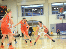 Tufts women's basketball